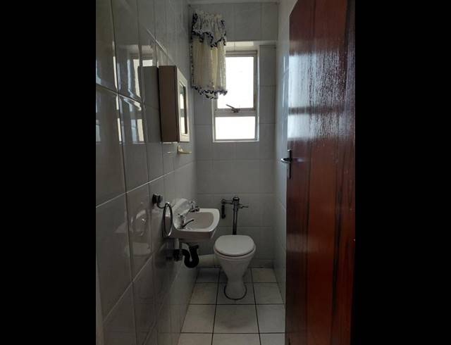 2 BEDROOM PROPERTY TO RENT IN NORTH BEACH